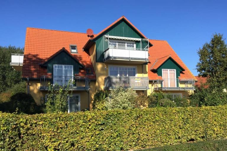 Ferienwohnung Baumann Haus Meer - B&B Zingst