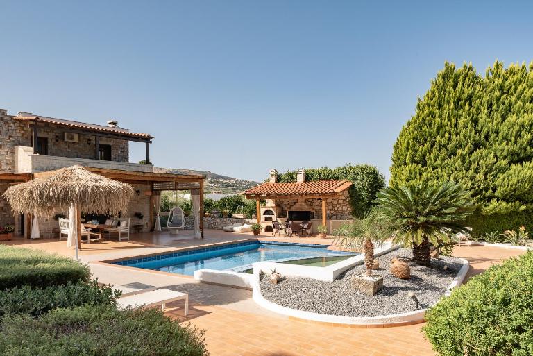 Agnes Villa, Unrivalled Living with Private Pool, By ThinkVilla - B&B Pigi