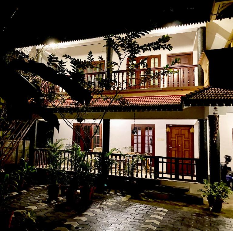 Tattwamasi Ayuryoga with Breakfast and Yoga - Bed and Breakfast Varkkallai