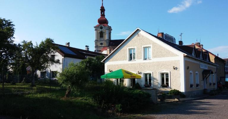 Pension U Milana - Bed and Breakfast Dvůr Králové nad Labem