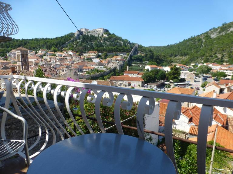 Guesthouse Bracanović - B&B Hvar