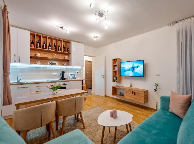 Let's Hide Apartman - Chambres d'hôtes Zlatibor