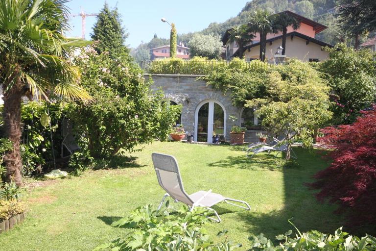 Balcone Fiorito - B&B Menaggio