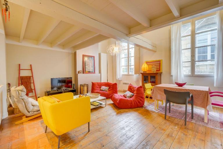 Observance 2 bedroom duplex apartment - B&B Bordeaux