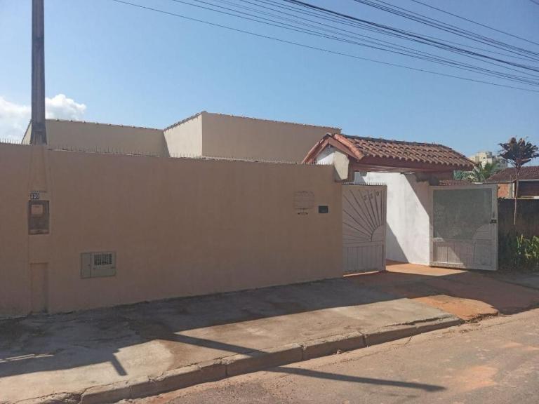 Praia a 300mt, WiFi, Garagem - Fonseca House Massaguaçu - B&B Caraguatatuba