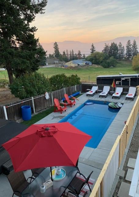 Salish B&B and Spa - Ferienwohnung West Kelowna