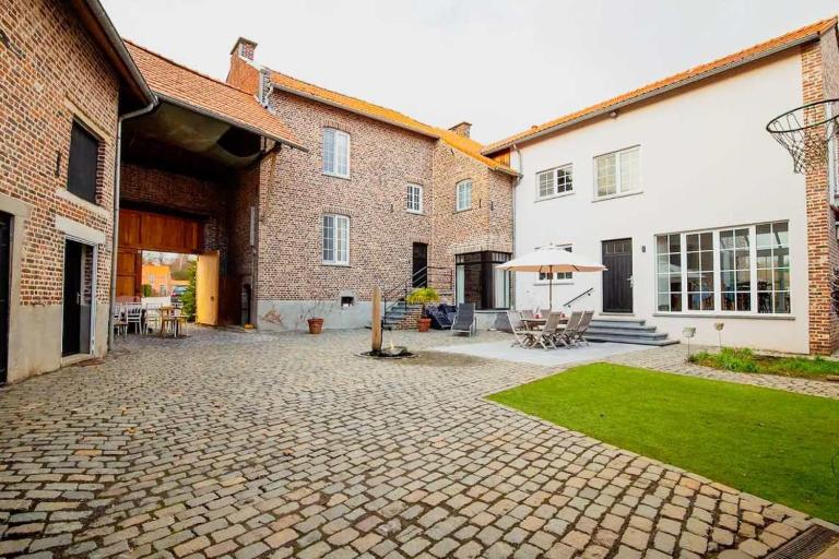 16P 7B Villa Daelhoeve with Pool Sauna Hottub - B&B Heers
