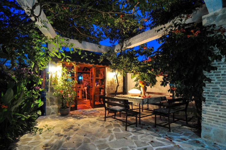Apartments Villa Stankovic - Bed and Breakfast Tivat