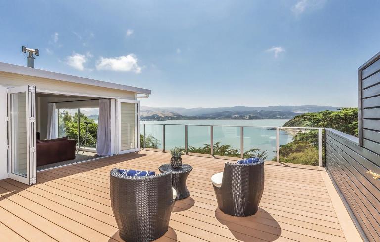 Whitby sea view - B&B Porirua