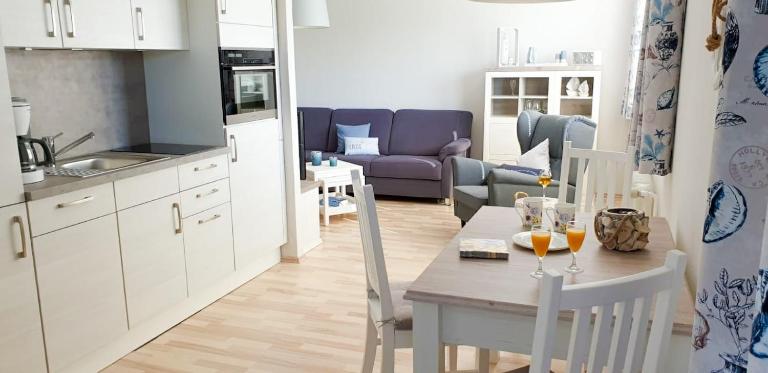 Vier Jahreszeiten 6-7 - Ferienwohnung Großenbrode