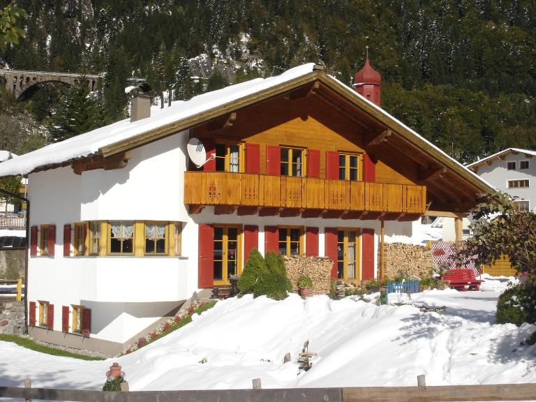 Haus Wallner - Chambres d'hôtes Klösterle