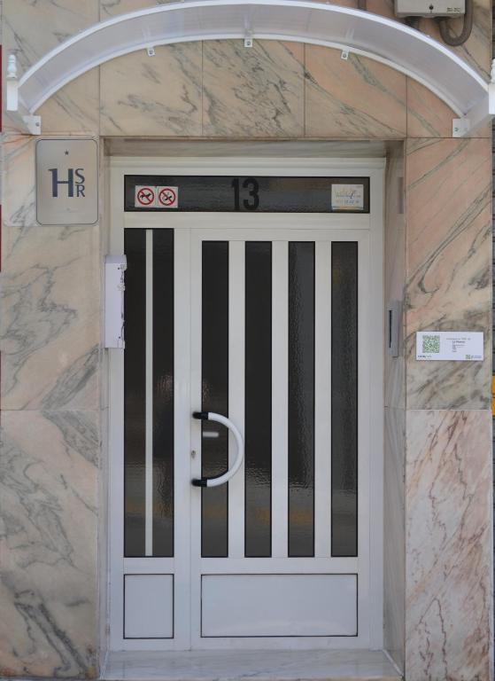 Hostal La Pilarica - Ferienwohnung Paterna
