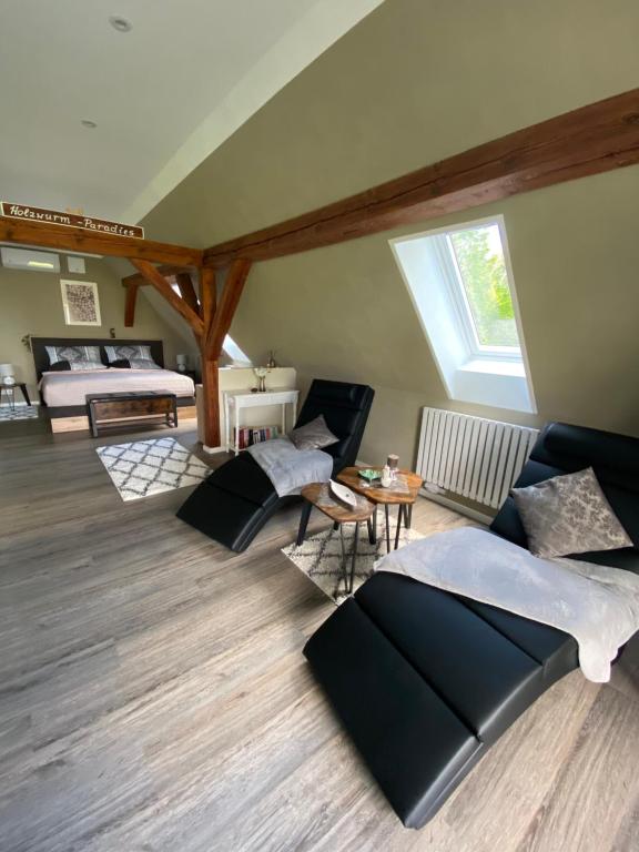 „Holzwurm-Paradies“ - B&B Ivenack