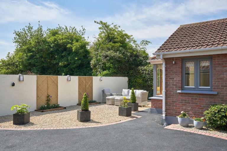 Dublin 'Home from Home', Luxury, Private Secure House - B&B Dublin