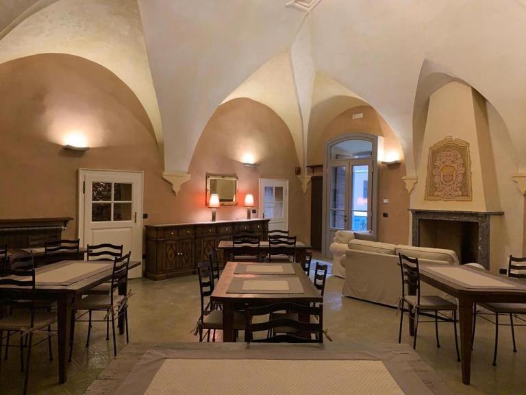 Foresteria Antica Farmacia - B&B Cedegolo