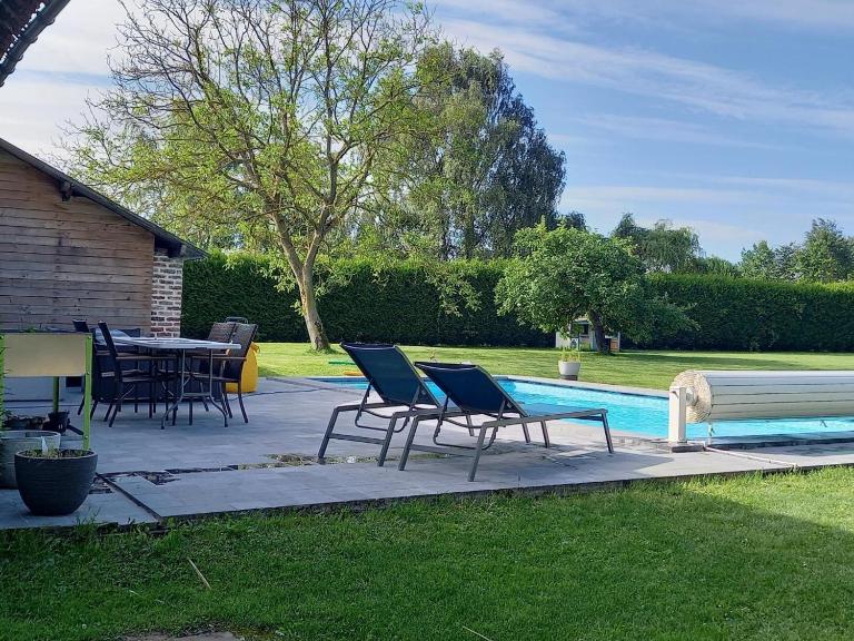 Aux p'tits bonheurs la grange - B&B Neuve-Chapelle