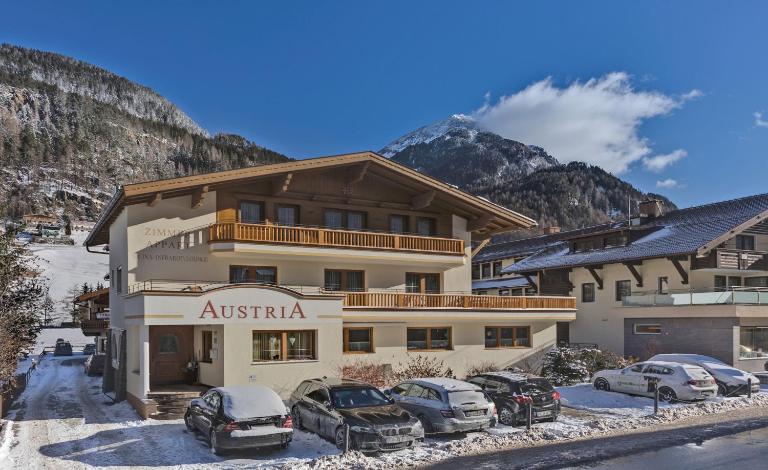 Ferienhaus Austria - B&B Sölden