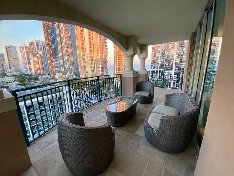 The King David Condos - B&B Miami Beach