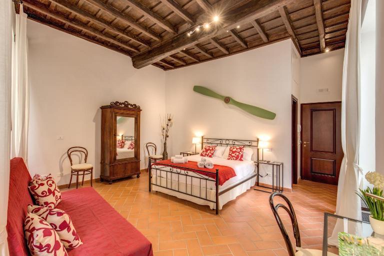 Piccolo Trevi Suites - Chambres d'hôtes Rome