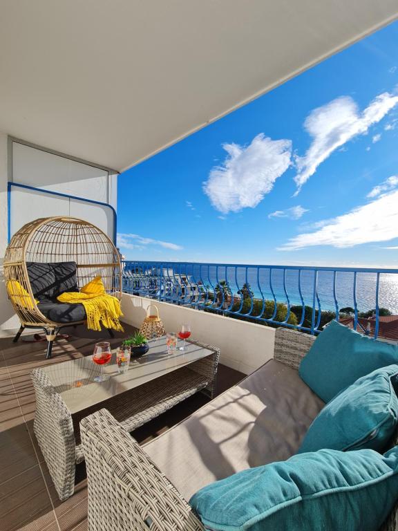 Western Cannes - Panoramic View - B&B Cannes