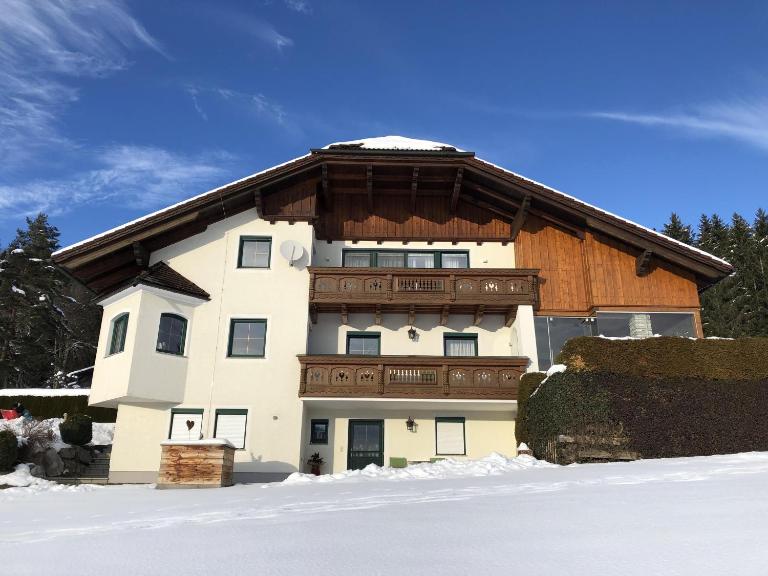 Ferienwohnung Pyhrgasblick - Chambres d'hôtes Rosenau am Hengstpass