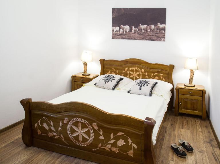 Miedzy Owcami - rowery elektryczne i ognisko z gitarą - B&B Sromowce Wyżne