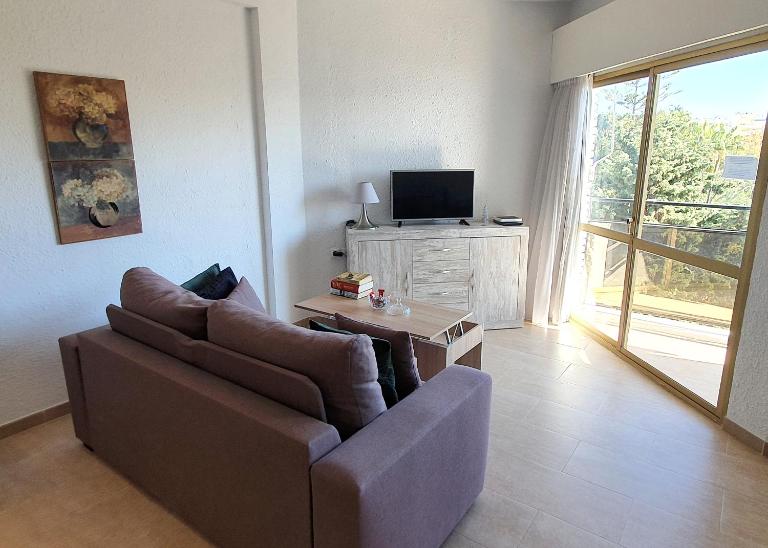 Skol 427 Spacious 1 Bedroom Apartment with Sea Views - Ferienwohnung Marbella