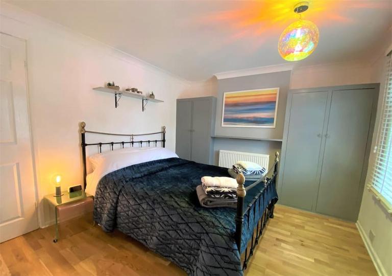 Gulliver's Cottage in Frinton-On-Sea - B&B Frinton-on-Sea