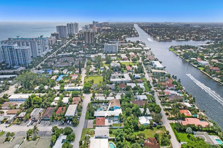 Ocean Breeze Villa - B&B Pompano Beach