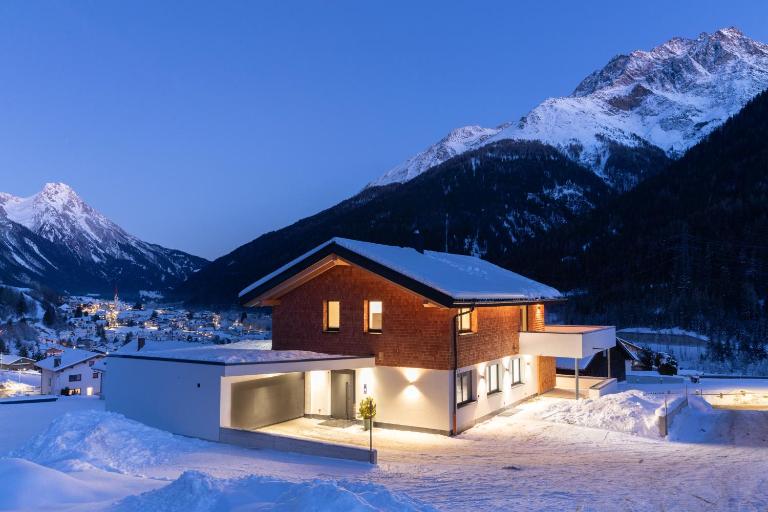 Apartment Varadies - B&B Pettneu