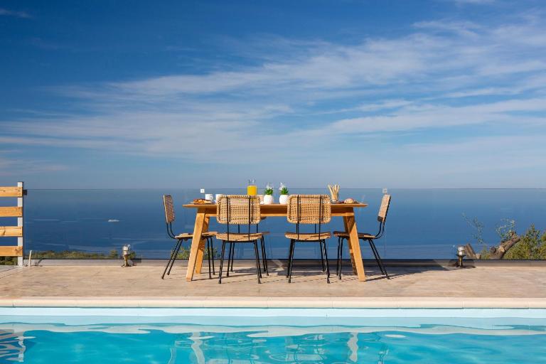 Villa Alma - Melisou Villas - Chambres d'hôtes Kalamítsion