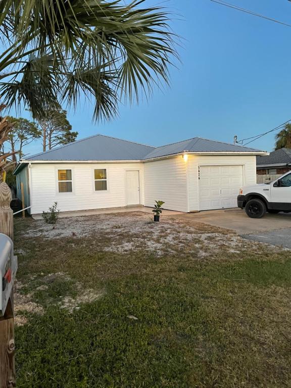 House 3 blocks to the beach - B&B Panama City Beach