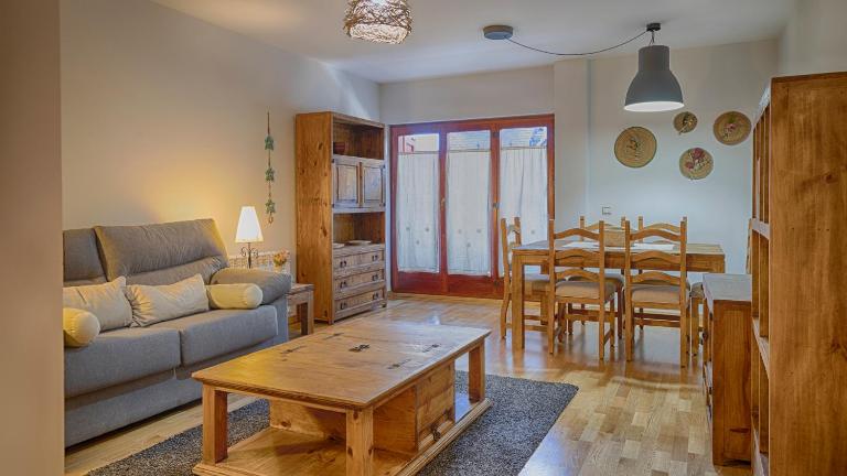 Saplan Real Estate LIN - B&B es Bòrdes
