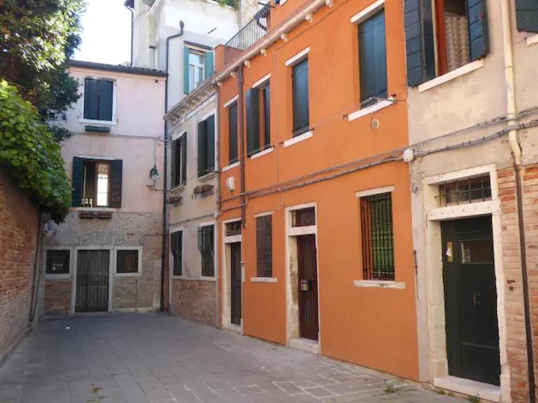 A 2 passi da Basilica dei Frari, sestiere San Polo - Ferienwohnung Venedig