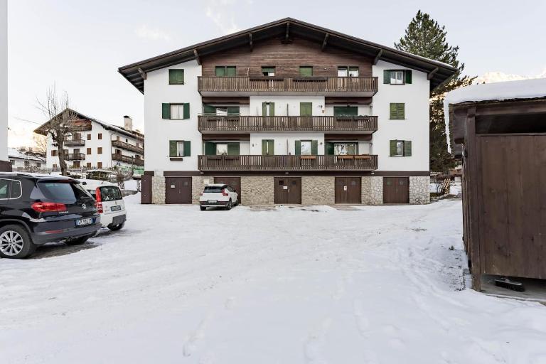 Cortina Comfort House - Bed and Breakfast Cojana