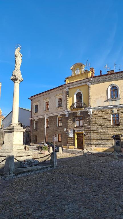 APARTAMENT PLAC KATEDRALNY - B&B Tarnów
