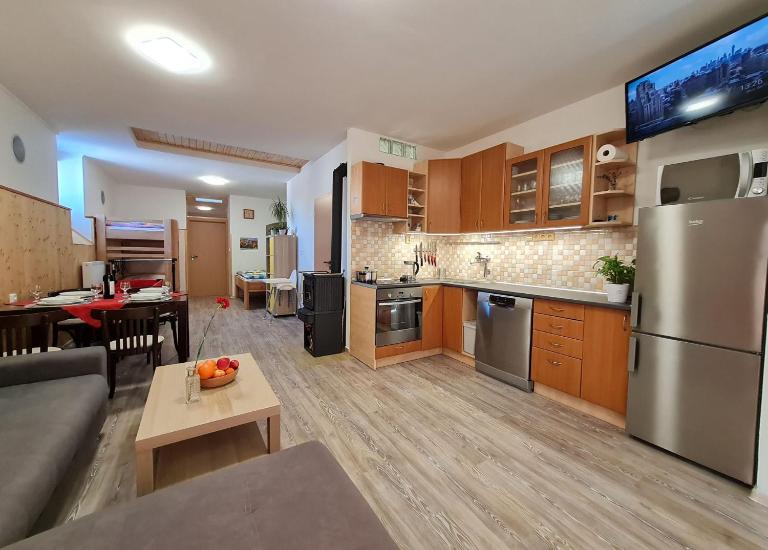 aPARTment chLEEW (1844) - Chambres d'hôtes Bělá pod Pradědem