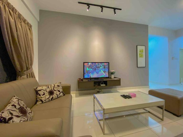 Setiawalk Puchong Penthouse 8-10Pax 4R3B - B&B Puchong Batu Dua Belas