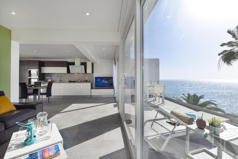 Apartment Nueva Suecia CR715 by VillaGranCanaria - B&B San Agustin