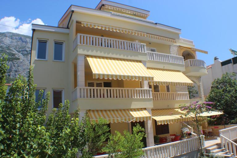 MG Ravlic Sea View - Bed and Breakfast Makarska