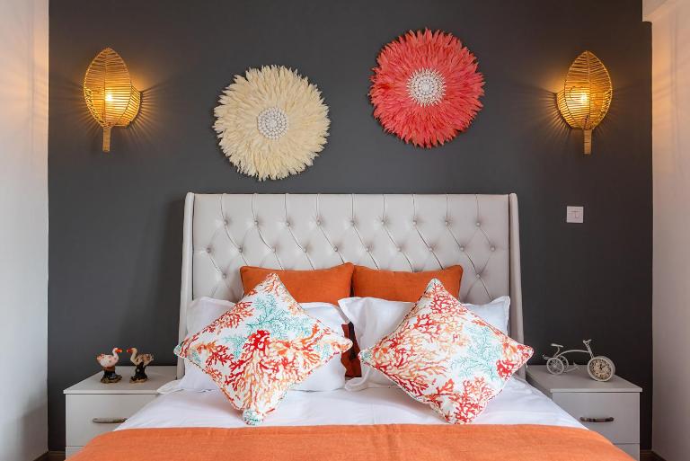 373 Wolmar Cosy and Modern Apartment- 200 metres from the Beach and Supermarkets and just next to Domaine de wolmar with views of deers and green natural park - Bed and Breakfast Flic en Flac