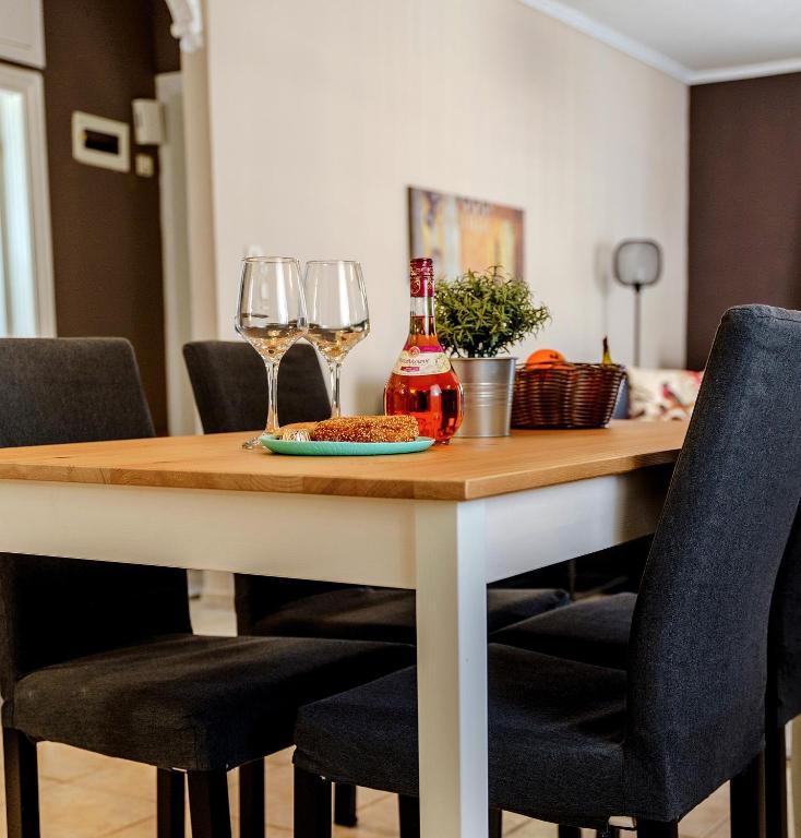 Agustin Apartment in Thessaloniki-penthouse-free parking - B&B Thessaloniki