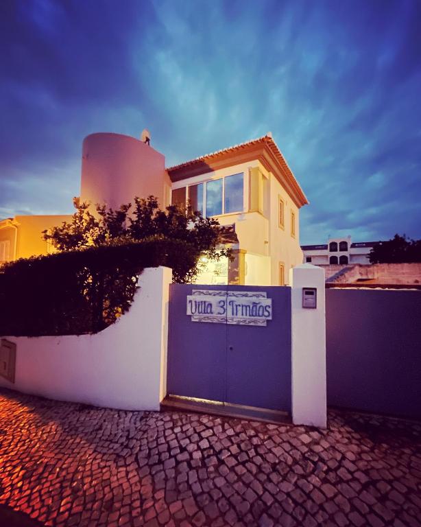 Villa 3 Irmãos - Chambres d'hôtes Alvor