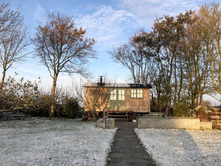 Little Plovers Shepherd Hut - Chambres d'hôtes Chichester