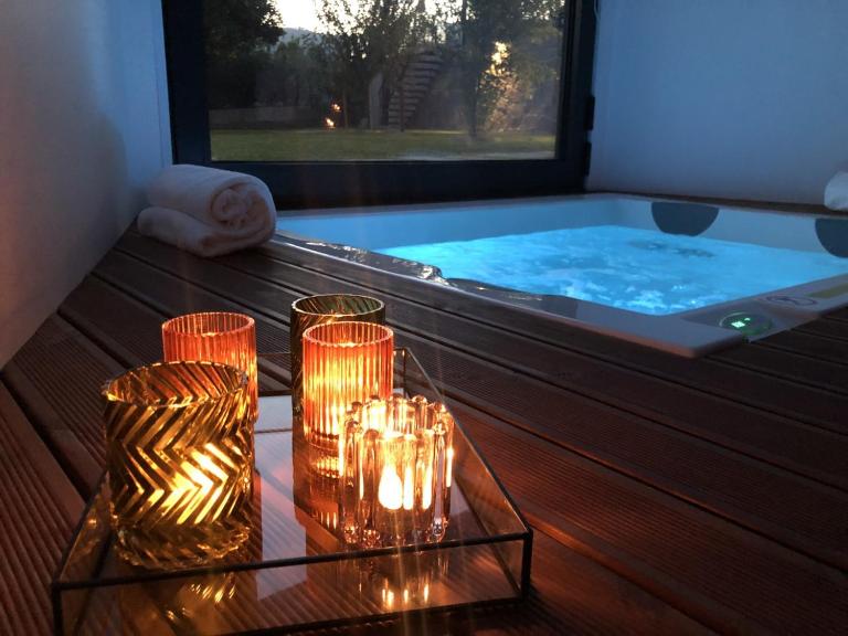 Portovella Lodges & Bungalows - B&B Pala