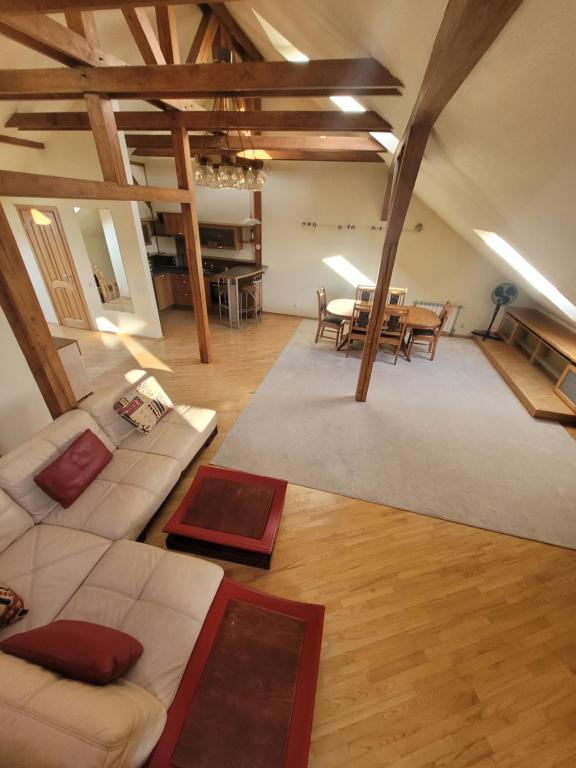 D-Mansard, Free parking, Self-Check-In - B&B Klaipėda