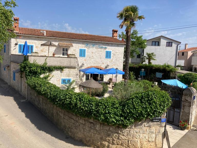 B&B Nostromo - B&B Funtana