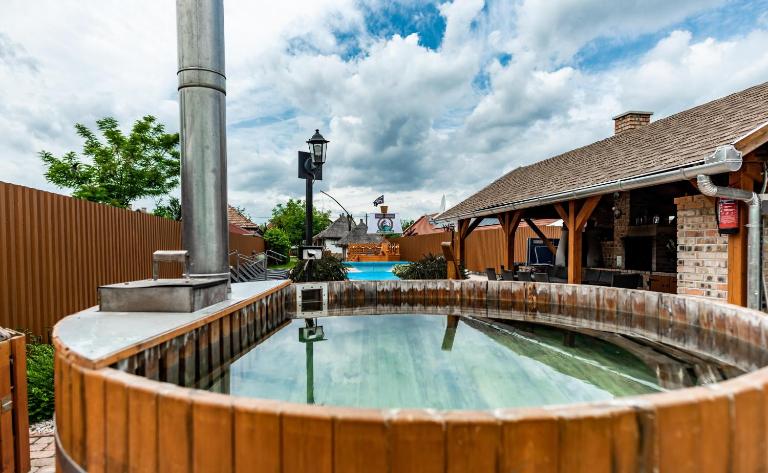 Bence Apartman - B&B Tiszabábolna