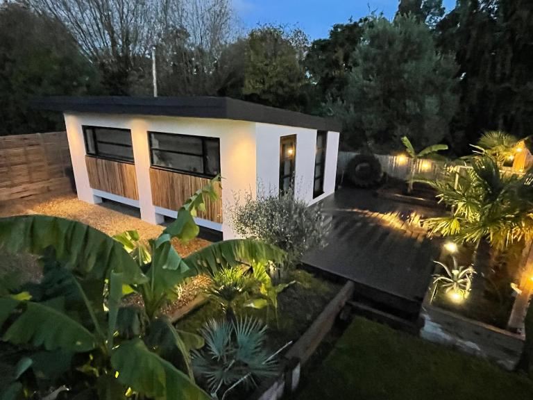 Relaxing guest house with Jacuzzi & boat hire - Ferienwohnung Staines-upon-Thames