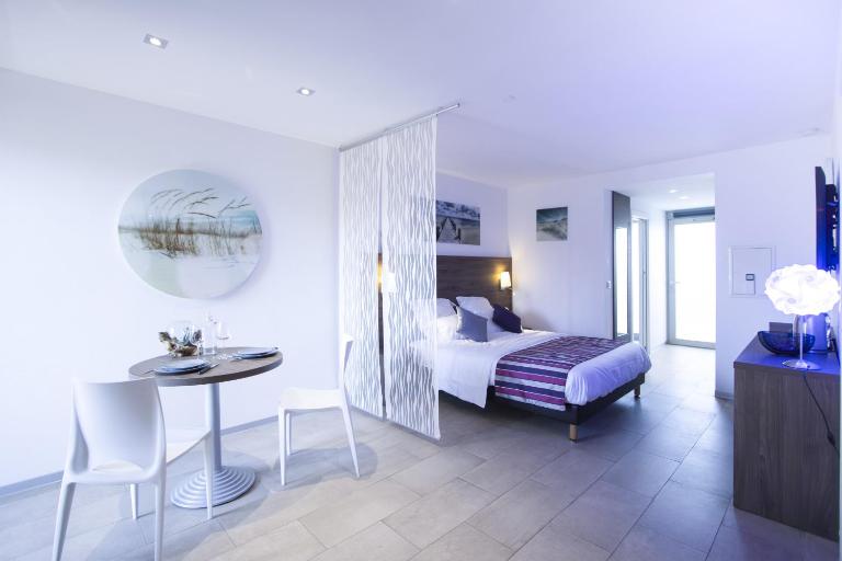 Studio Alon Ideal pour vos vacances ou sejours pros - B&B Saint-Cyr-sur-Mer